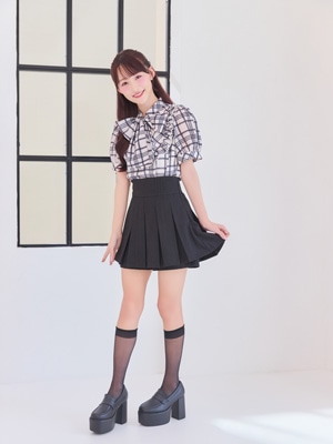 タックプリーツスカート