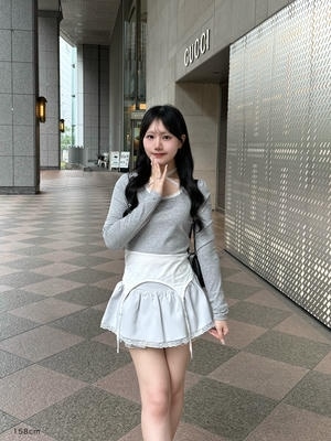 レースガーターカットソー