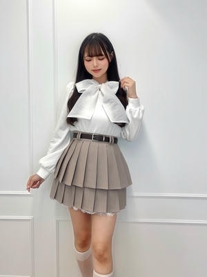 ダブルプリーツスカート